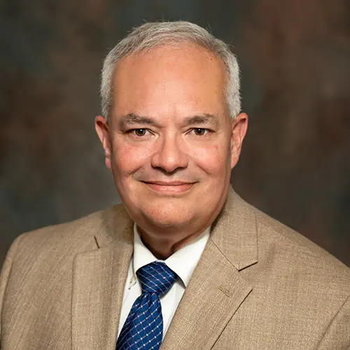 Victor L. Perez 博士